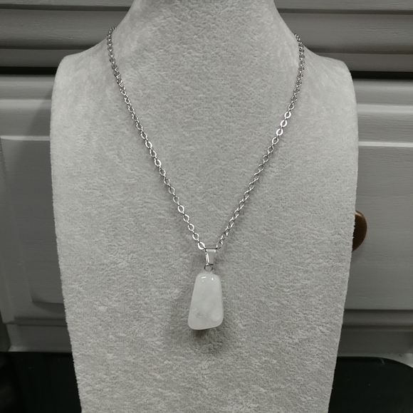 Natural Quartz Crystal Necklace Gemstone Pendant Stainless-Steel Chain 20" - Picture 4 of 15